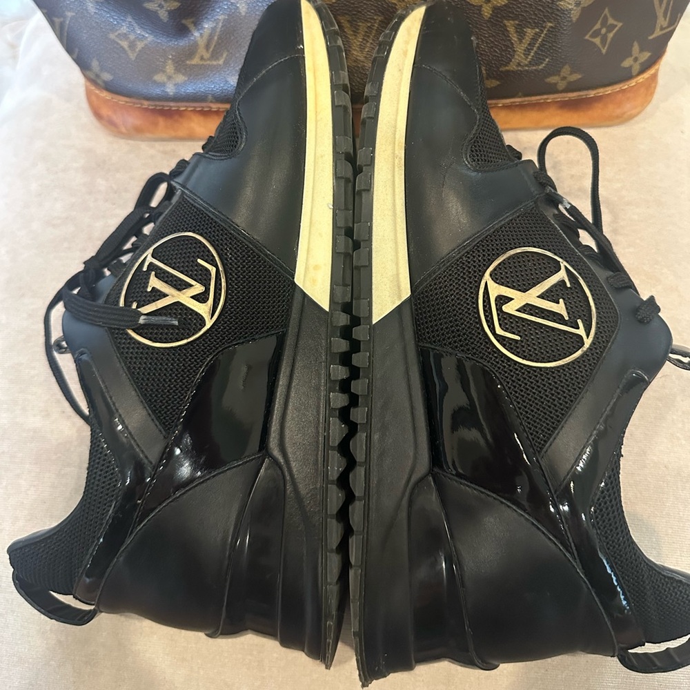 Louis Vuitton Black and Brown Monogram Sneaker - Picture 2 of 11